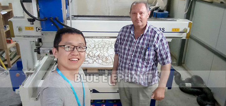 蓝象数控三工序数控开料机在阿尔巴尼亚客户厂区实拍